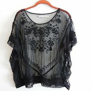 Kimchi Blue Oversized Sheer Black Floral Overlay Top Size S